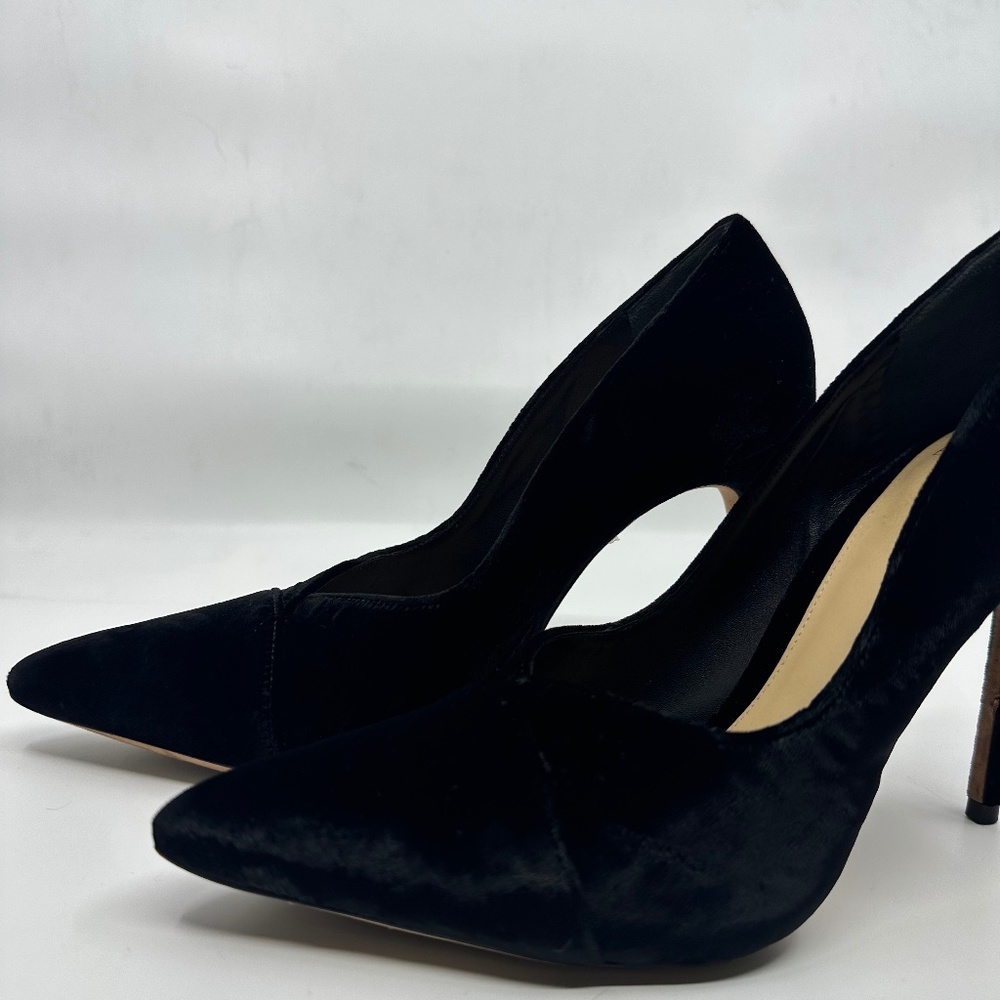 Alexandre Birman Clarice Velvet Pumps | size 37.5